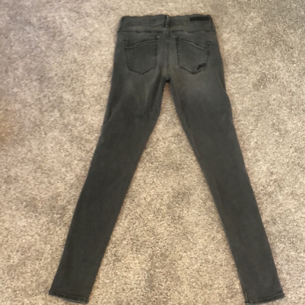 Express Mid Rise Jeans - Picture 2 of 5